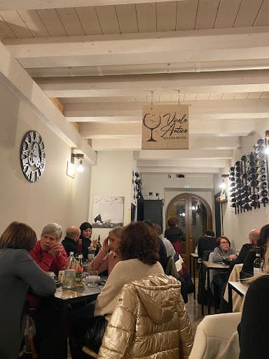 VICOLO ANTICO enotaglieria