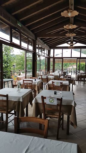 Ristorante "L'intruso"