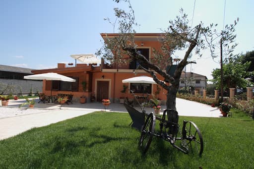 AZIENDA AGRITURISTICA "LA TENUTA DEL FALCO"