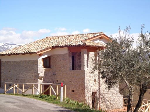Agriturismo La Pietra